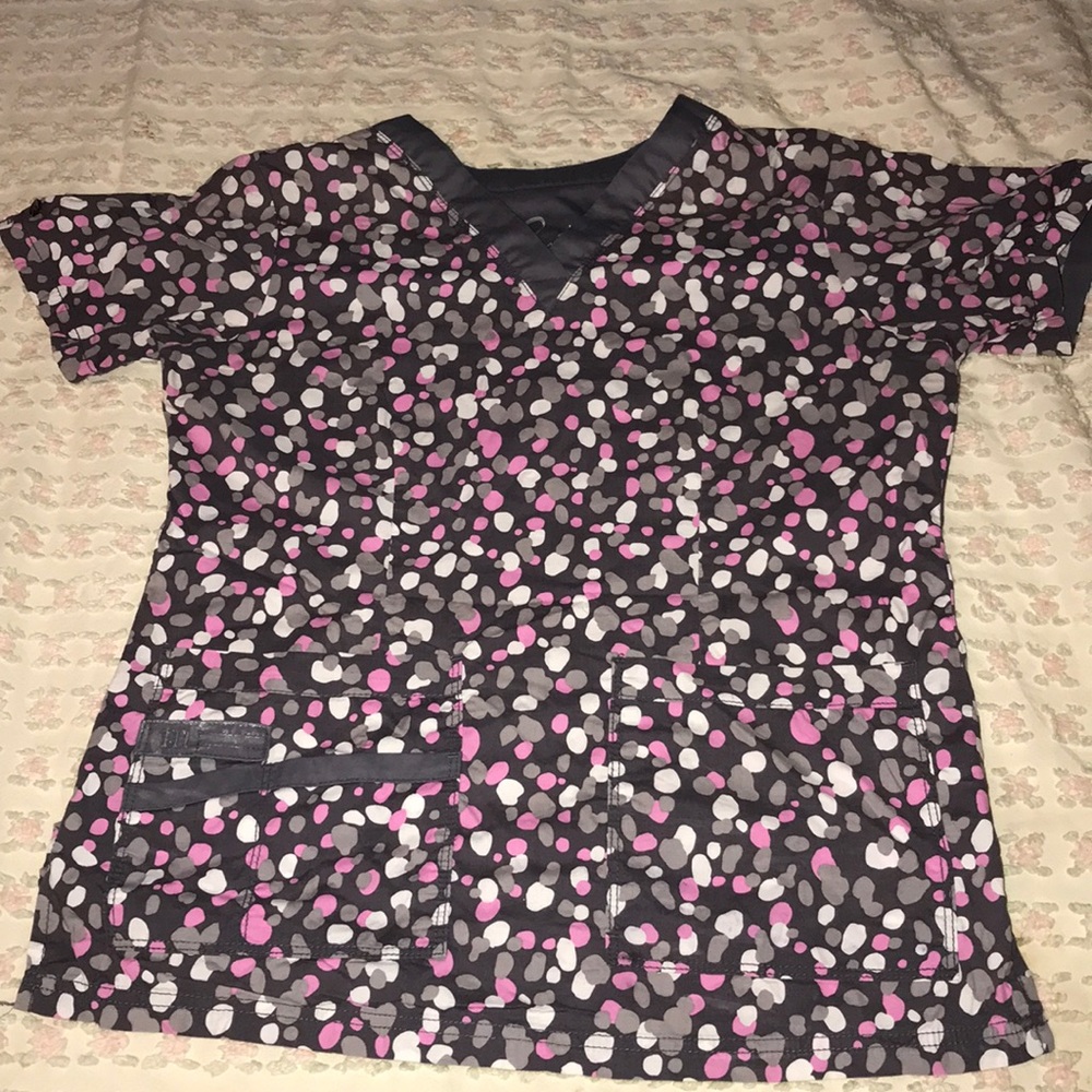 Scrub top